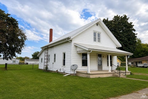 Tiny photo for 211 W North Street, Royal Center, IN 46978 (MLS # 202642911)
