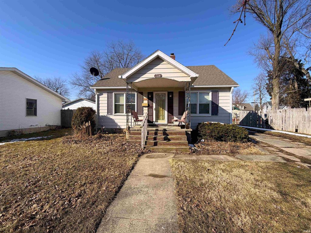 Photo of 714 Maple Street, Monticello, IN 47960 (MLS # 202604888)