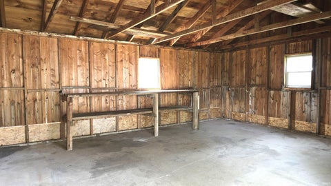 Tiny photo for 1846 E Paige Road, Columbia City, IN 46725 (MLS # 202638012)
