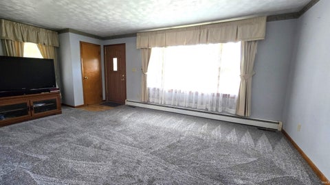 Tiny photo for 1846 E Paige Road, Columbia City, IN 46725 (MLS # 202638012)