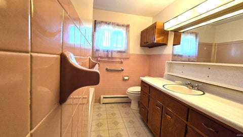 Tiny photo for 1846 E Paige Road, Columbia City, IN 46725 (MLS # 202638012)