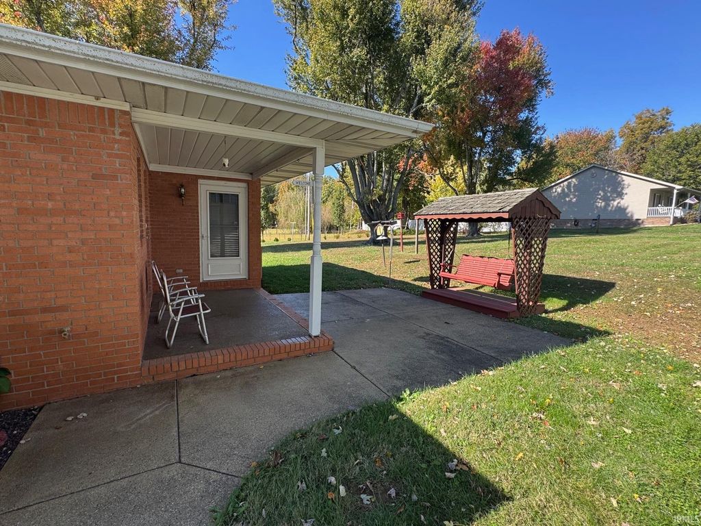 Photo of 8600 Vann Road, Newburgh, IN 47630 (MLS # 202545633)