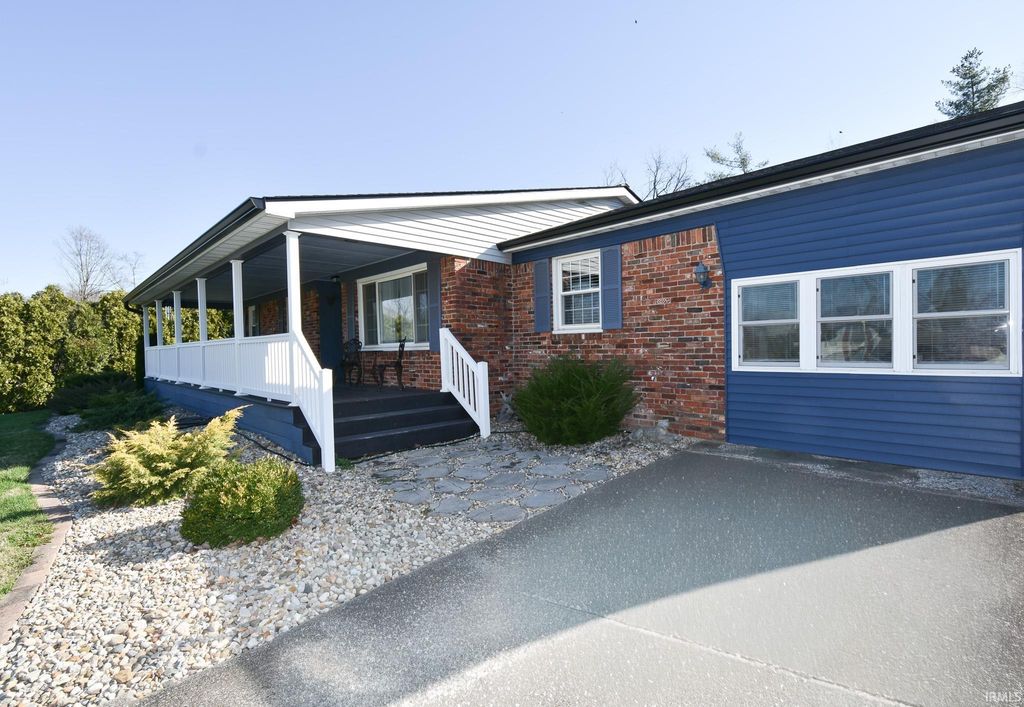 Photo of 4995 S College Drive, Bloomington, IN 47403 (MLS # 202609209)