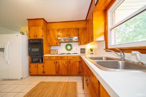 Tiny photo for 5735 E 400 S, Kokomo, IN 46902 (MLS # 202614087)