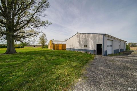Tiny photo for 5735 E 400 S, Kokomo, IN 46902 (MLS # 202614087)