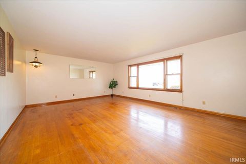 Tiny photo for 5735 E 400 S, Kokomo, IN 46902 (MLS # 202614087)