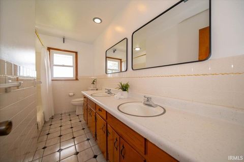 Tiny photo for 5735 E 400 S, Kokomo, IN 46902 (MLS # 202614087)