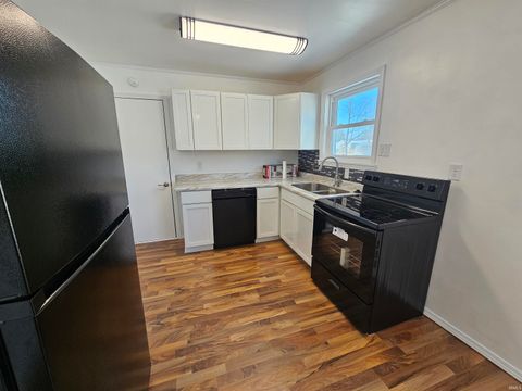 Tiny photo for 117 E Catherine Street, Flora, IN 46929 (MLS # 202603539)