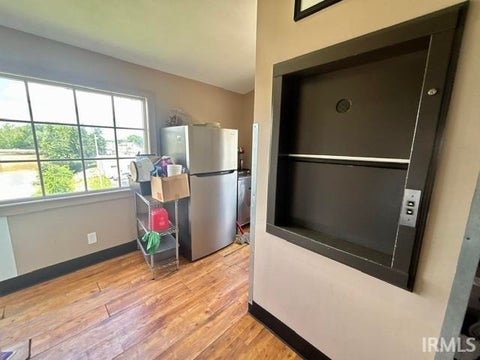 Tiny photo for 1001 N WASHINGTON Street, Marion, IN 46952 (MLS # 202625197)