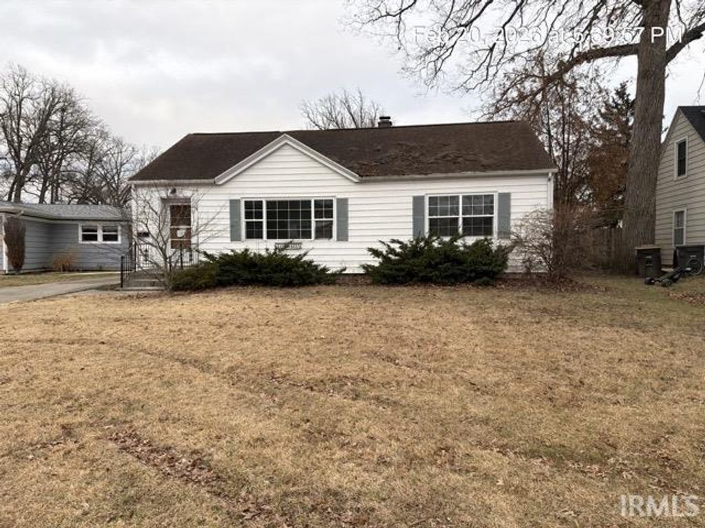 Photo of 3424 KIRKWOOD Drive, Fort Wayne, IN 46805 (MLS # 202605797)