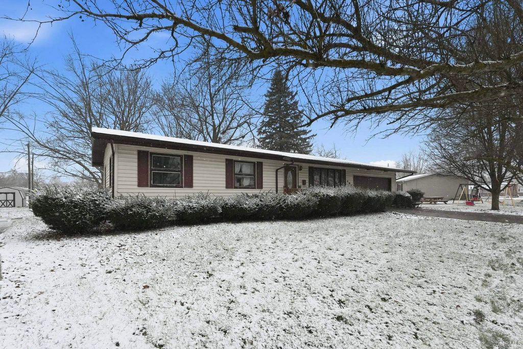 Photo of 104 S Park Lane, Butler, IN 46721 (MLS # 202601538)
