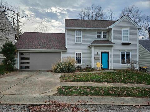 432 E Laurelwood Drive, Bloomington, IN 47401 - #: 202508357