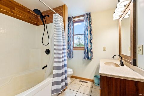 Tiny photo for 13008 E State Road 114, Akron, IN 46910 (MLS # 202615871)