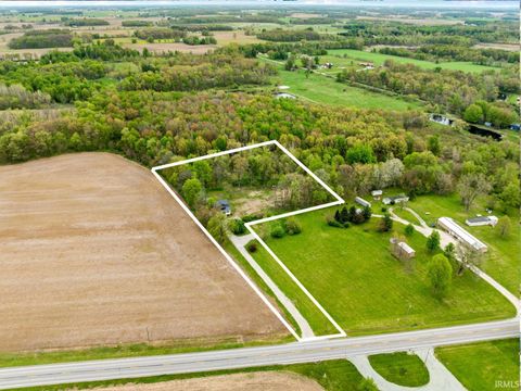 Tiny photo for 13008 E State Road 114, Akron, IN 46910 (MLS # 202615871)
