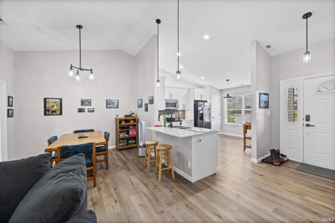 Tiny photo for 1020 Hornbeam Circle E CIR, Lafayette, IN 47905 (MLS # 202644209)