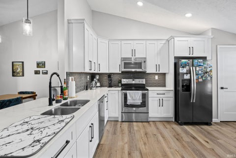 Tiny photo for 1020 Hornbeam Circle E CIR, Lafayette, IN 47905 (MLS # 202644209)