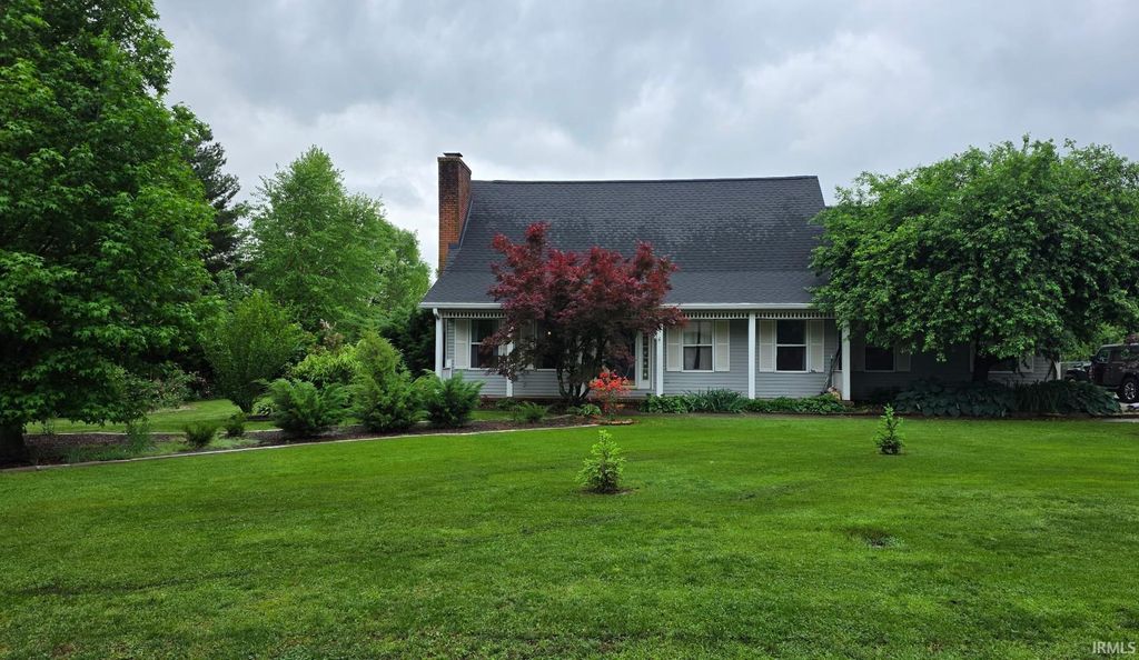 Photo of 2649 Viehe Drive, Evansville, IN 47725 (MLS # 202616229)
