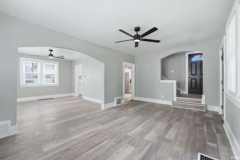 Tiny photo for 2209 Curdes Avenue, Fort Wayne, IN 46805 (MLS # 202616871)