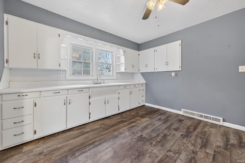 Tiny photo for 6722 N Jefferson Street, Twelve Mile, IN 46988 (MLS # 202549613)