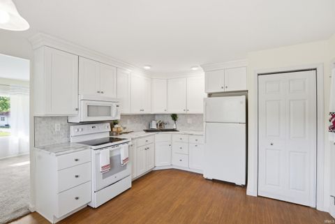 Tiny photo for 5117 Northcrest Drive, Fort Wayne, IN 46825 (MLS # 202617974)