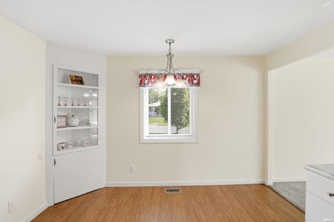 Tiny photo for 5117 Northcrest Drive, Fort Wayne, IN 46825 (MLS # 202617974)