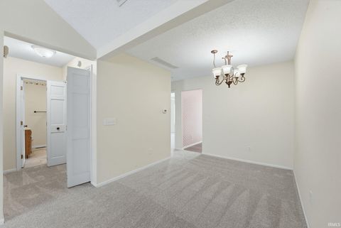 Tiny photo for 8028 Harrisburg Lane, Fort Wayne, IN 46835 (MLS # 202610371)