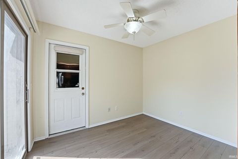 Tiny photo for 8028 Harrisburg Lane, Fort Wayne, IN 46835 (MLS # 202610371)