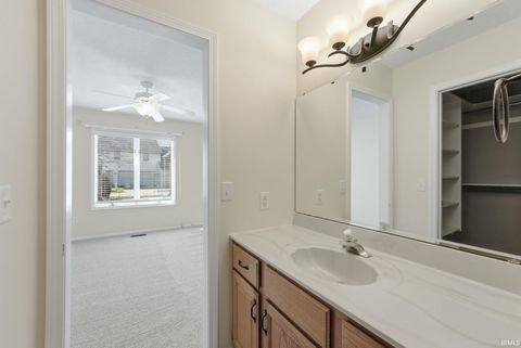 Tiny photo for 8028 Harrisburg Lane, Fort Wayne, IN 46835 (MLS # 202610371)