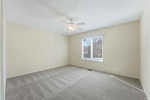 Tiny photo for 8028 Harrisburg Lane, Fort Wayne, IN 46835 (MLS # 202610371)