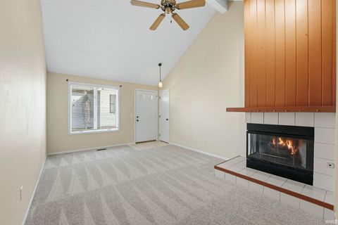 Tiny photo for 8028 Harrisburg Lane, Fort Wayne, IN 46835 (MLS # 202610371)