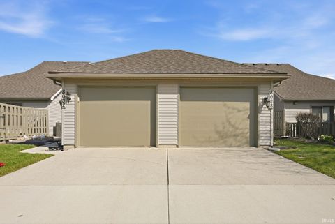 Tiny photo for 8028 Harrisburg Lane, Fort Wayne, IN 46835 (MLS # 202610371)