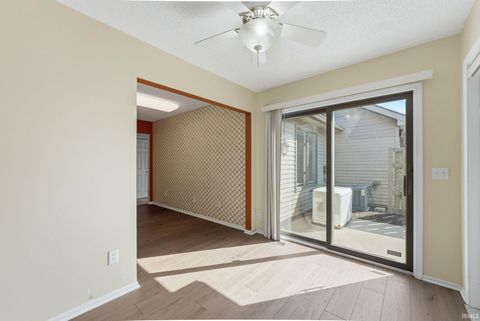 Tiny photo for 8028 Harrisburg Lane, Fort Wayne, IN 46835 (MLS # 202610371)