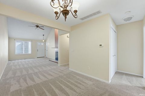 Tiny photo for 8028 Harrisburg Lane, Fort Wayne, IN 46835 (MLS # 202610371)