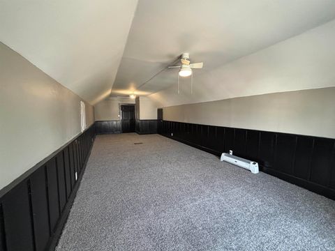 Tiny photo for 1101 N 3rd Avenue, Evansville, IN 47710 (MLS # 202610761)