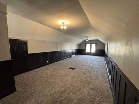 Tiny photo for 1101 N 3rd Avenue, Evansville, IN 47710 (MLS # 202610761)