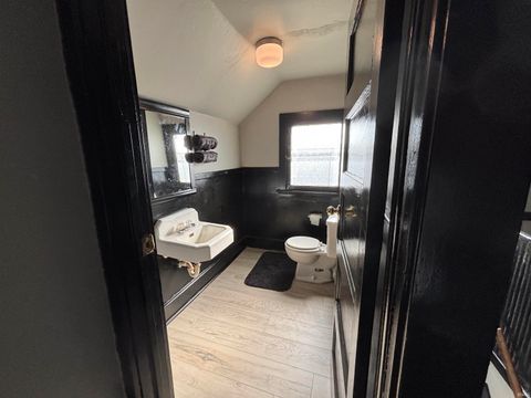 Tiny photo for 1101 N 3rd Avenue, Evansville, IN 47710 (MLS # 202610761)