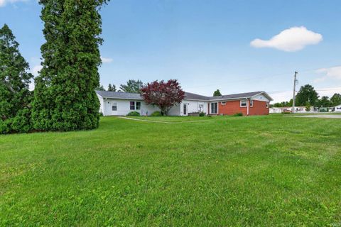 Tiny photo for 4410 S 00 EW, Kokomo, IN 46902 (MLS # 202618249)