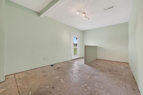 Tiny photo for 4410 S 00 EW, Kokomo, IN 46902 (MLS # 202618249)