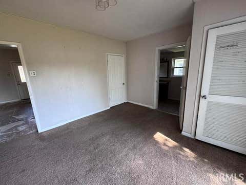 Tiny photo for 619 S Stone Street, Winchester, IN 47394 (MLS # 202627739)