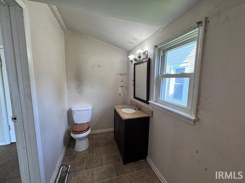 Tiny photo for 619 S Stone Street, Winchester, IN 47394 (MLS # 202627739)