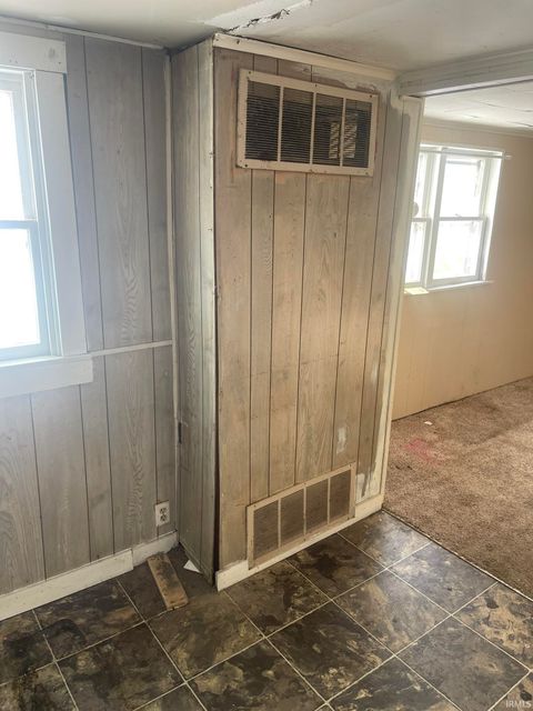 Tiny photo for 426 Minor Street, Logansport, IN 46947 (MLS # 202547687)