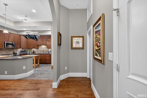 Tiny photo for 12 N 3rd Street #302, Lafayette, IN 47901 (MLS # 202628569)