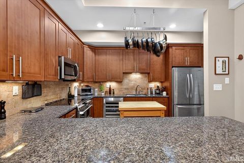 Tiny photo for 12 N 3rd Street #302, Lafayette, IN 47901 (MLS # 202628569)