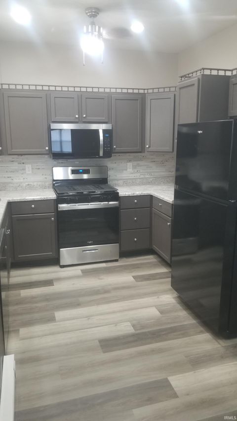 Tiny photo for 738 S Plate Street, Kokomo, IN 46901 (MLS # 202628182)