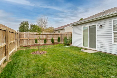 Tiny photo for 4694 Jeremiah Street, West Lafayette, IN 47906 (MLS # 202643571)