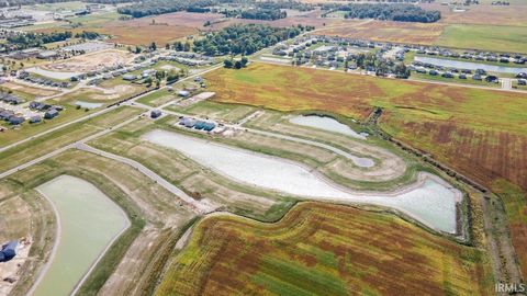 Tiny photo for 12275 Harleys Run, Fort Wayne, IN 46818 (MLS # 202612204)