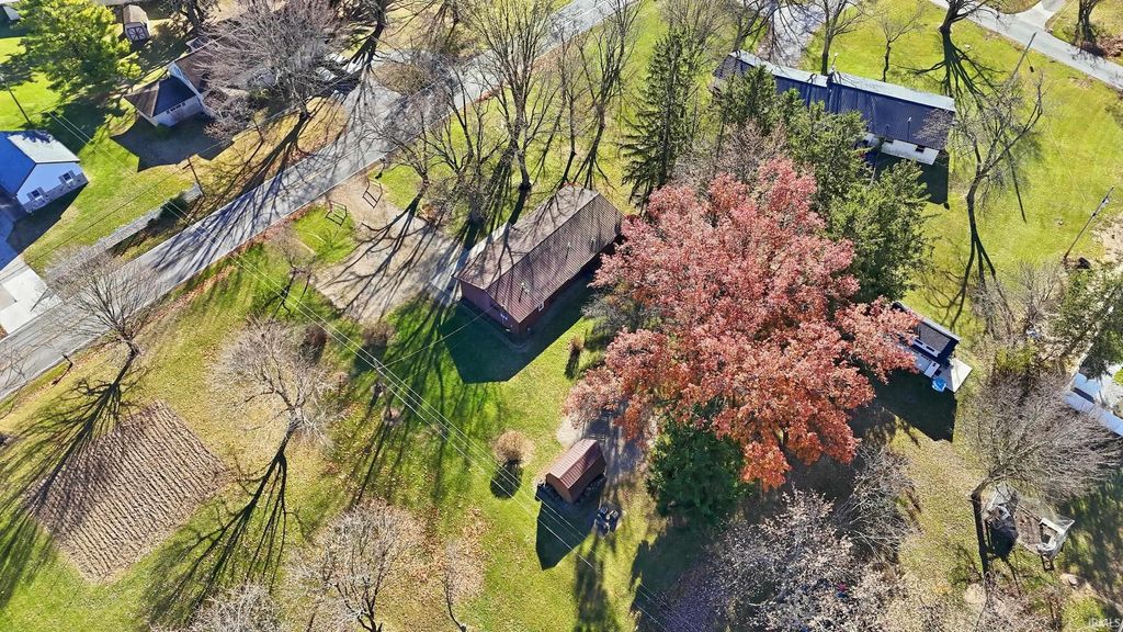 Photo of 1528 High Street, Decatur, IN 46733 (MLS # 202546501)