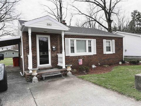 Photo of 341 W Main Street, Winamac, IN 46996 (MLS # 202610318)