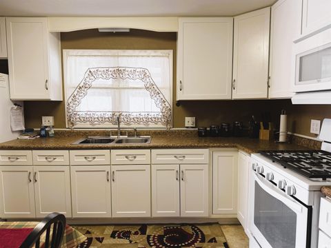 Tiny photo for 341 W Main Street, Winamac, IN 46996 (MLS # 202610318)