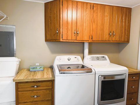 Tiny photo for 341 W Main Street, Winamac, IN 46996 (MLS # 202610318)